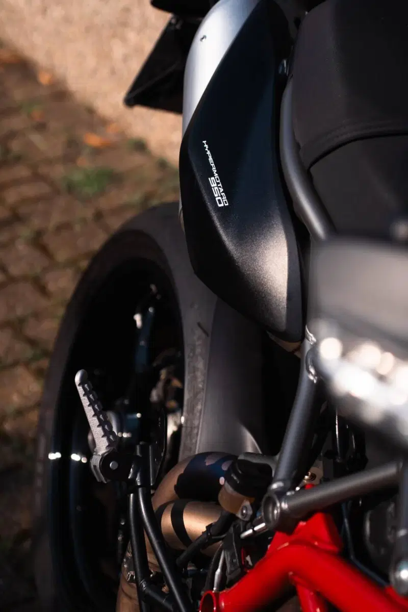 Ducati Hypermotard 950 (2022 - 25) (9)