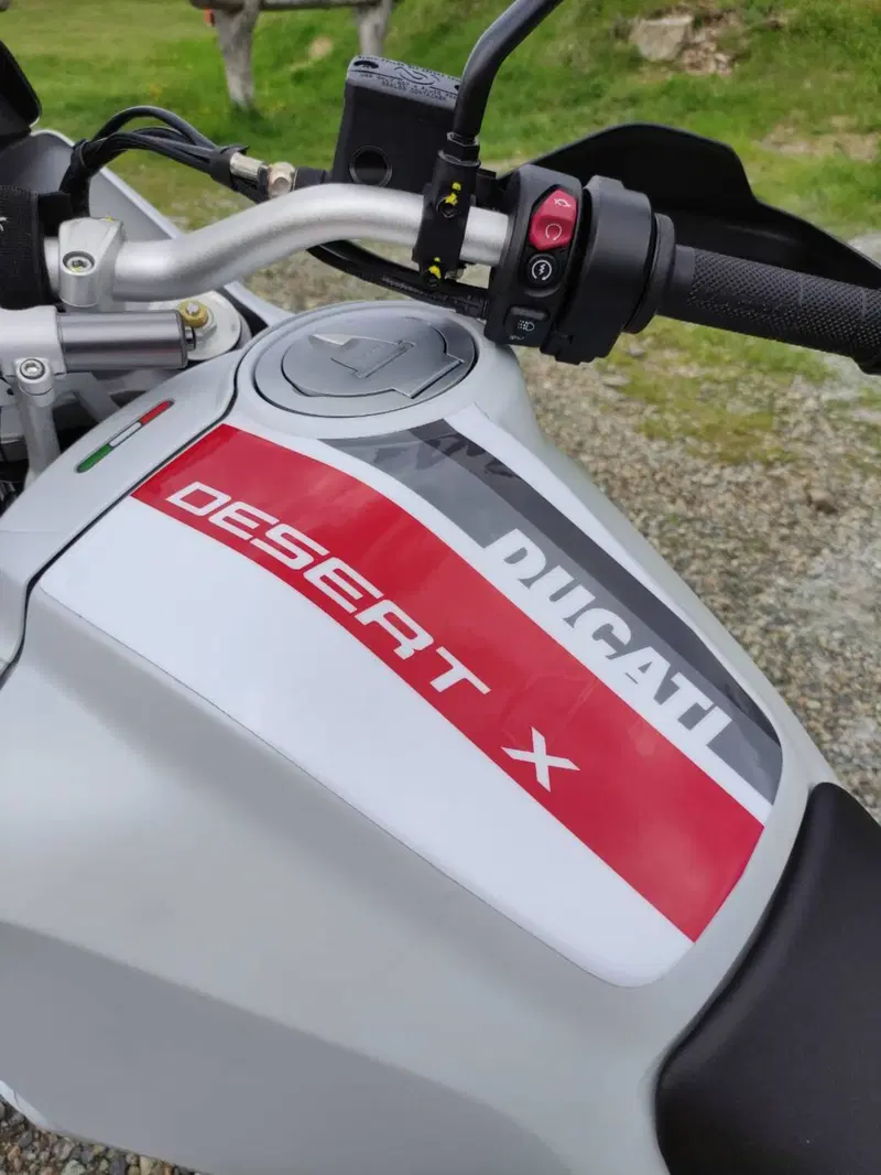 Ducati DesertX (2022 - 25) (10)