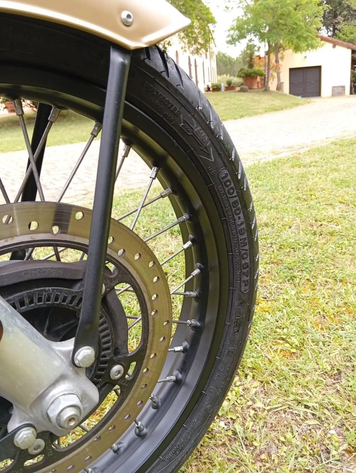 Royal Enfield Classic 350 (2021 - 26) (10)