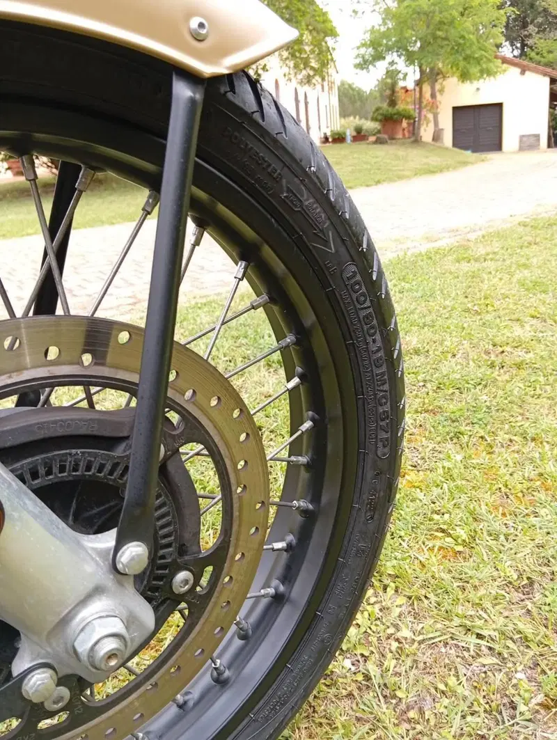 Royal Enfield Classic 350 (2021 - 26) (10)