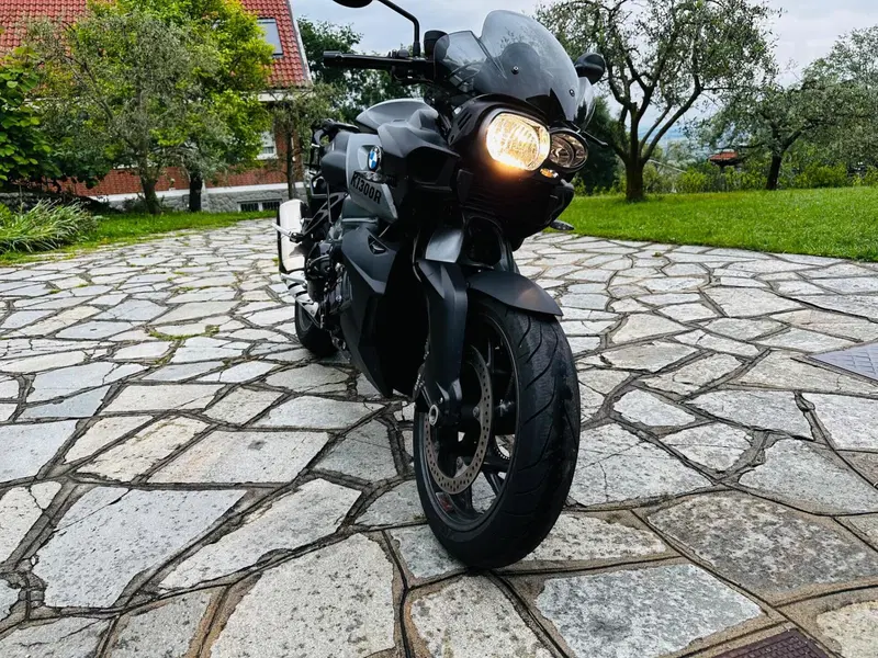 Bmw K 1300 R (2009 - 16) (4)