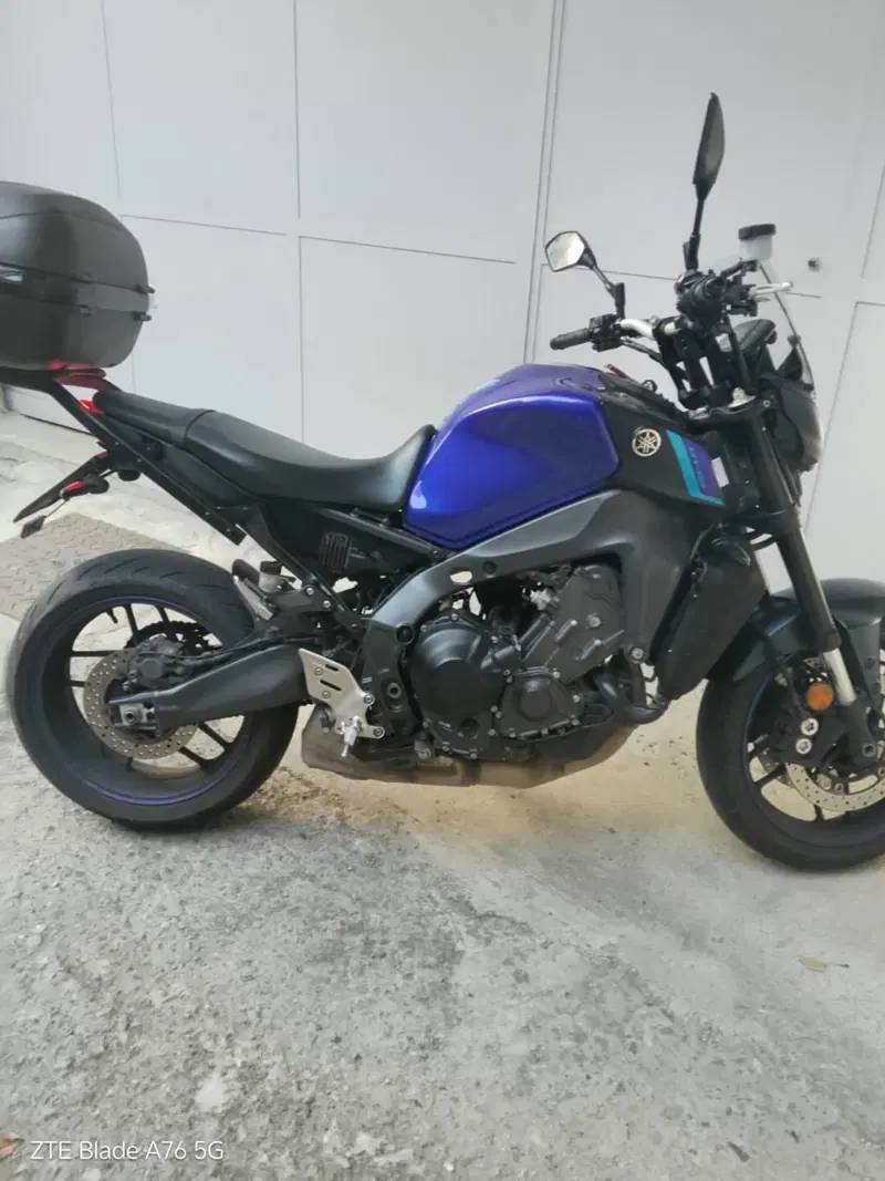 Yamaha MT-09 (2021 - 23) (4)