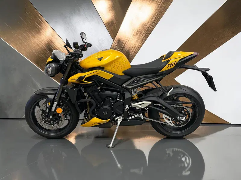 Triumph Street Triple 765 RS (2023 - 26) (4)