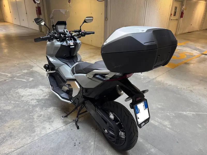 Honda X-ADV 750 DCT Adventure (2021 - 24) (4)