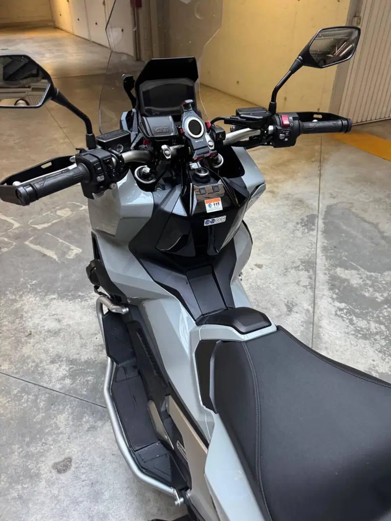Honda X-ADV 750 DCT Adventure (2021 - 24) (5)