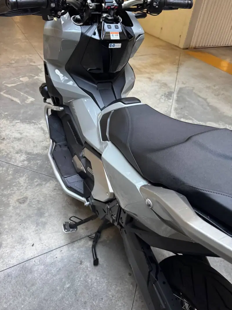 Honda X-ADV 750 DCT Adventure (2021 - 24) (6)