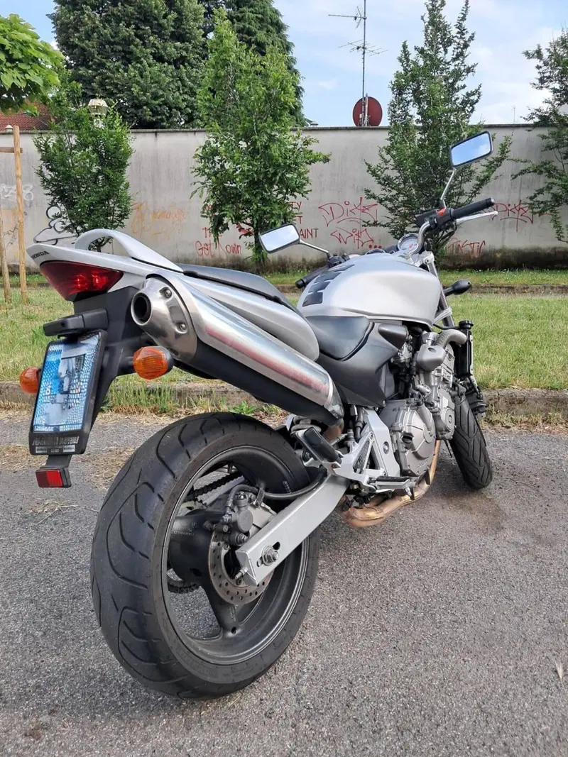 Honda Hornet 600 (2003 - 04) (3)