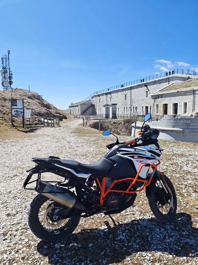 KTM 1090 Adventure R (2017 - 19) (2)