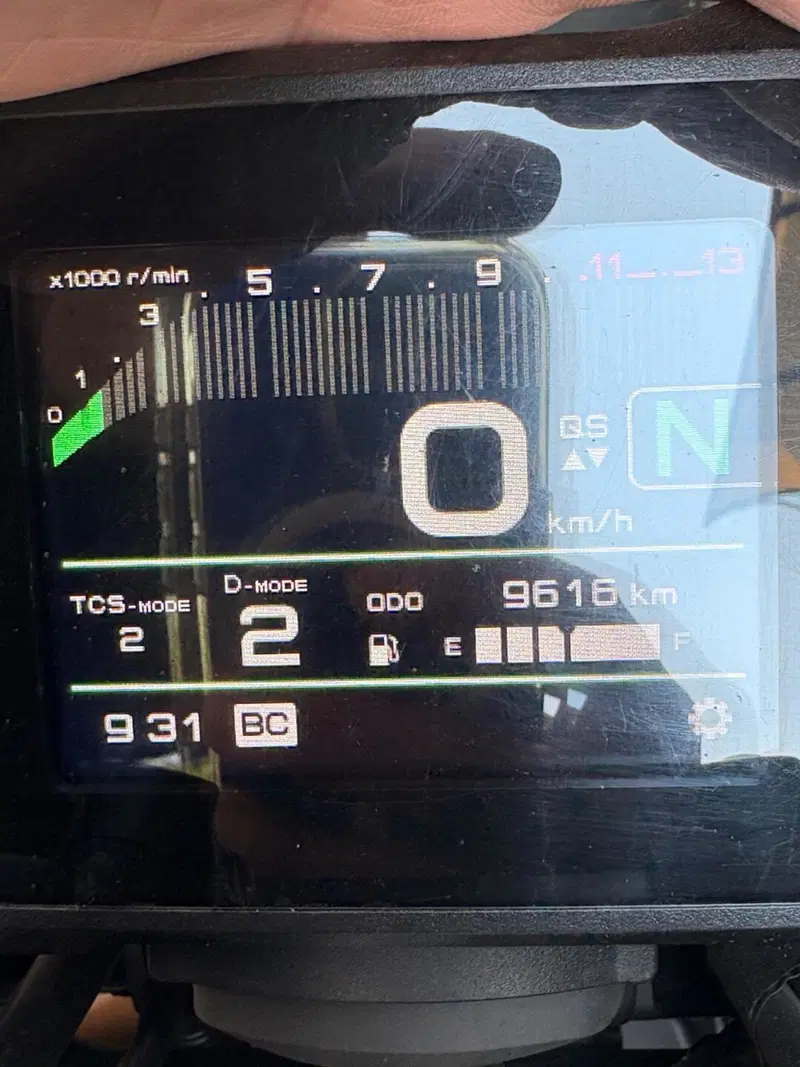 Yamaha MT-09 SP (2021 - 23) (4)