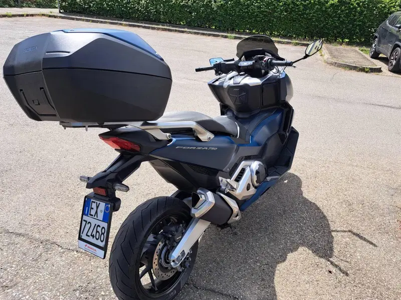 Honda Forza 750 DCT (2021 - 24) (2)