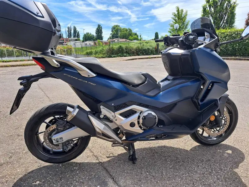 Honda Forza 750 DCT (2021 - 24) (6)