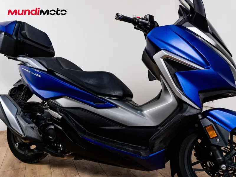 Honda Forza 350 (2025 - 26) (4)