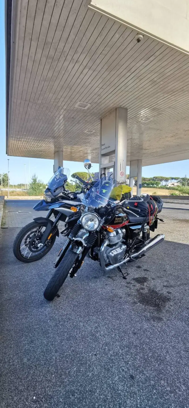 Royal Enfield Interceptor 650 (2021 - 26) (9)