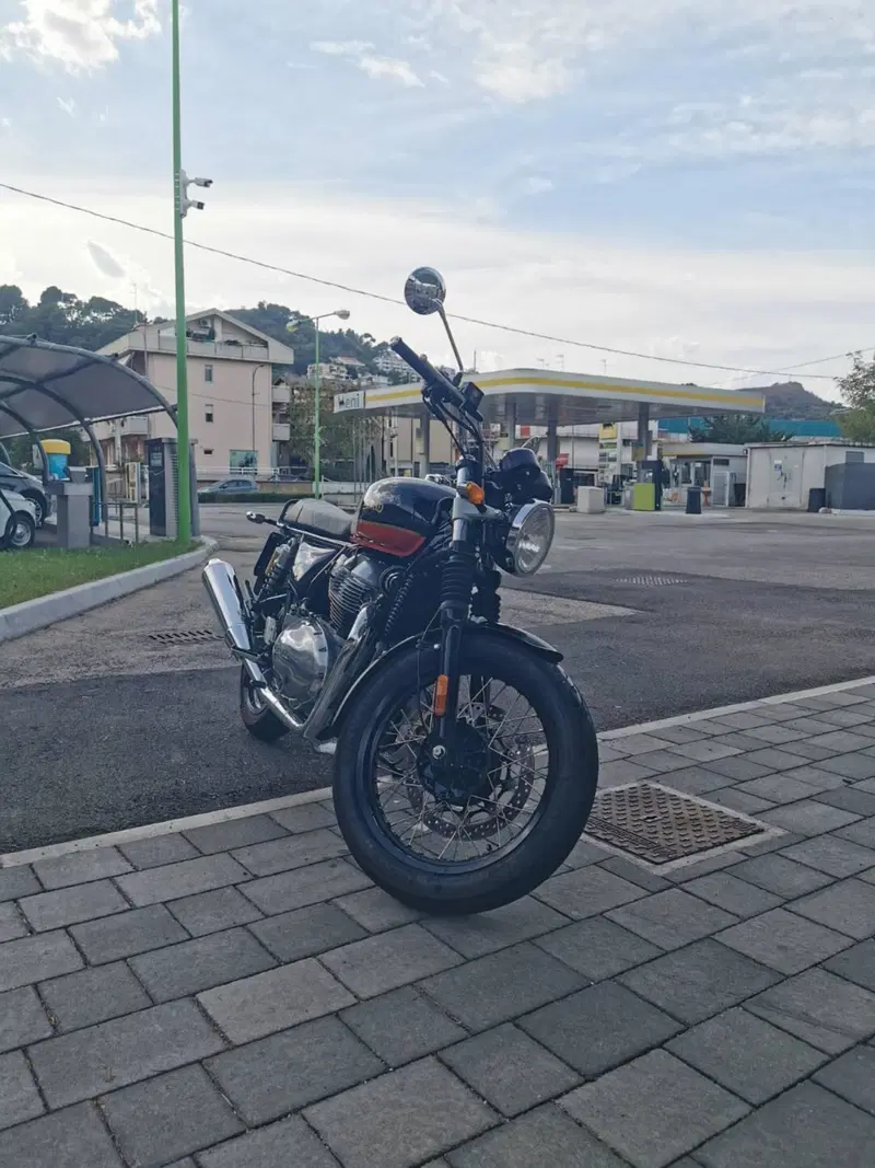 Royal Enfield Interceptor 650 (2021 - 26) (3)