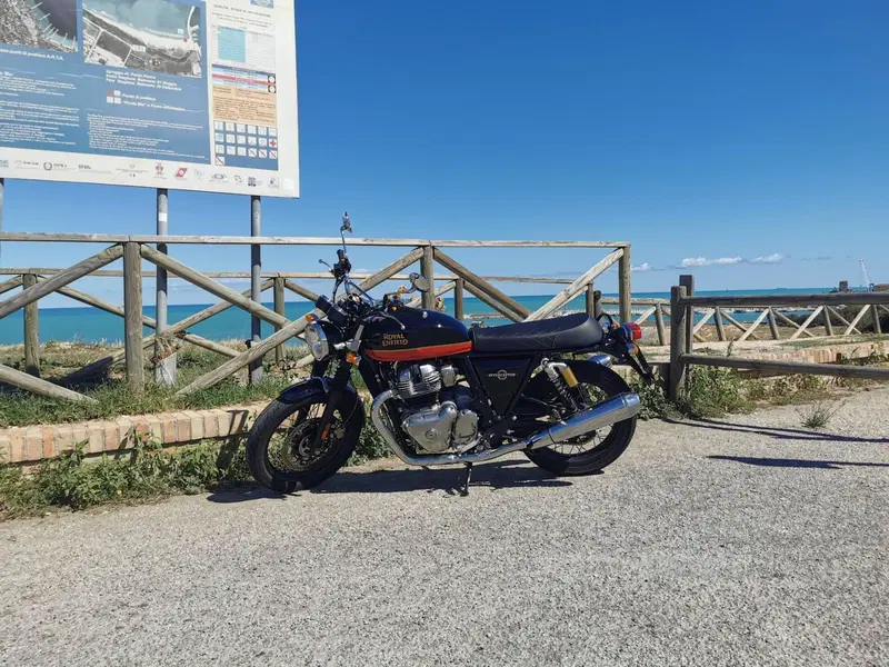 Royal Enfield Interceptor 650 (2021 - 26) (11)