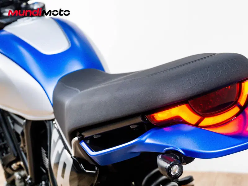 Ducati Scrambler 800 Icon Dark (2025 - 26) (11)