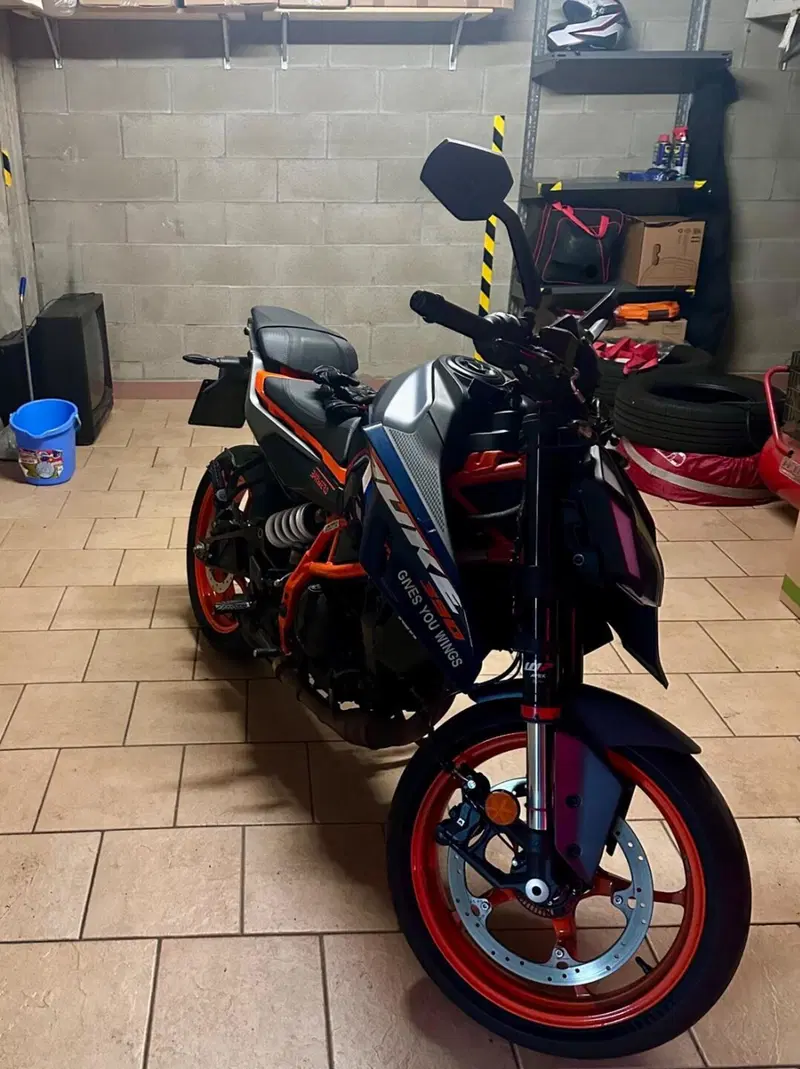 KTM 390 Duke (2024 - 25) (2)
