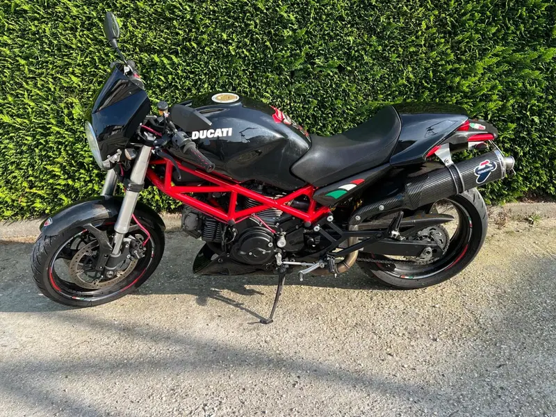Ducati Monster 695 (2006 - 08)