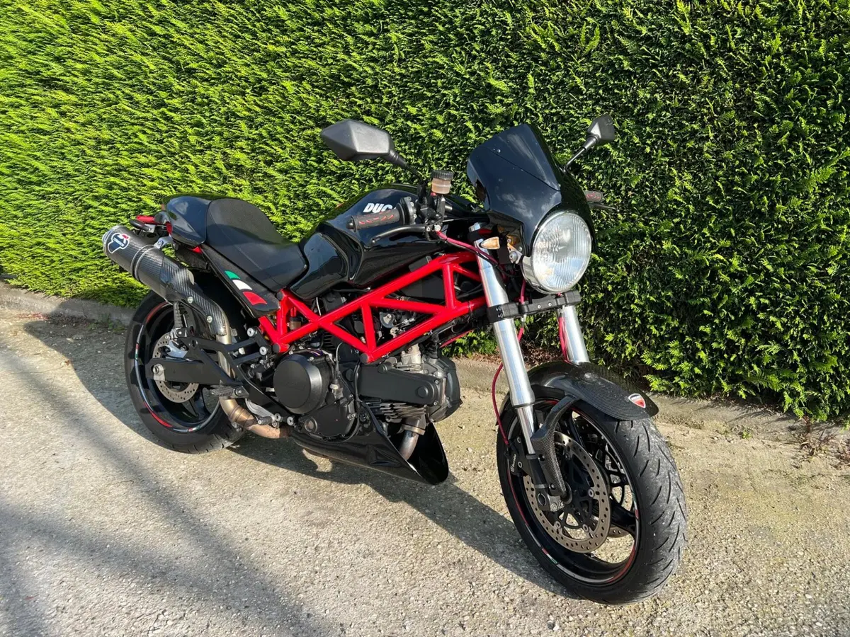 Ducati Monster 695 (2006 - 08) (2)