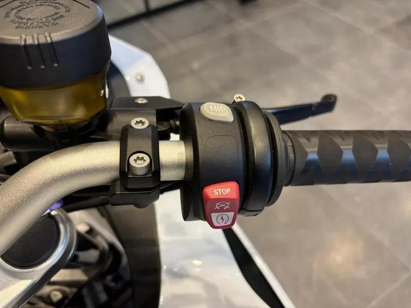 Bmw F 800 GT (2012 - 16) (7)
