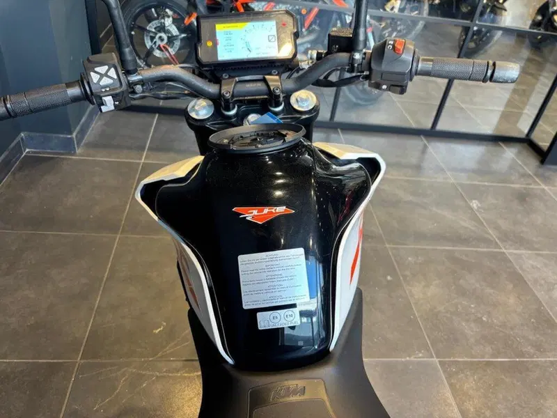 KTM 390 Duke ABS (2017 - 20) (9)