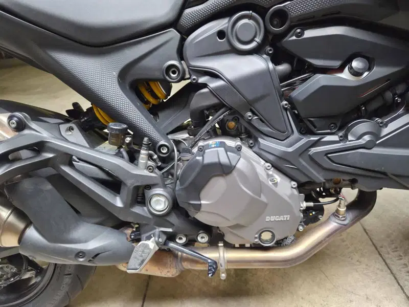 Ducati Monster 937 (2021 - 25) (3)