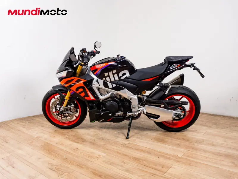 Aprilia Tuono V4 Factory (2025 - 26) (6)