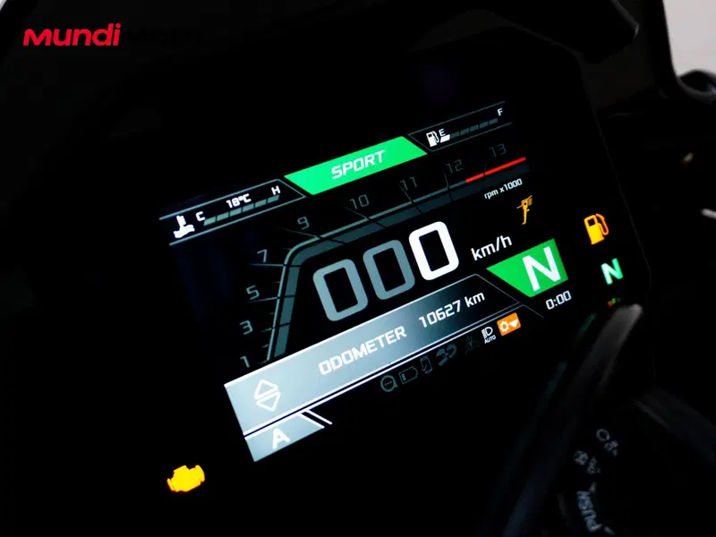 Aprilia Tuono V4 Factory (2025 - 26) (10)