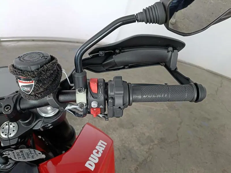 Ducati Hypermotard 950 (2022 - 25) (9)