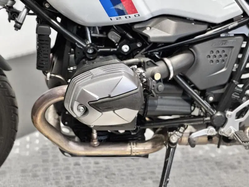Bmw R nineT Urban GS (2021 - 24) (3)