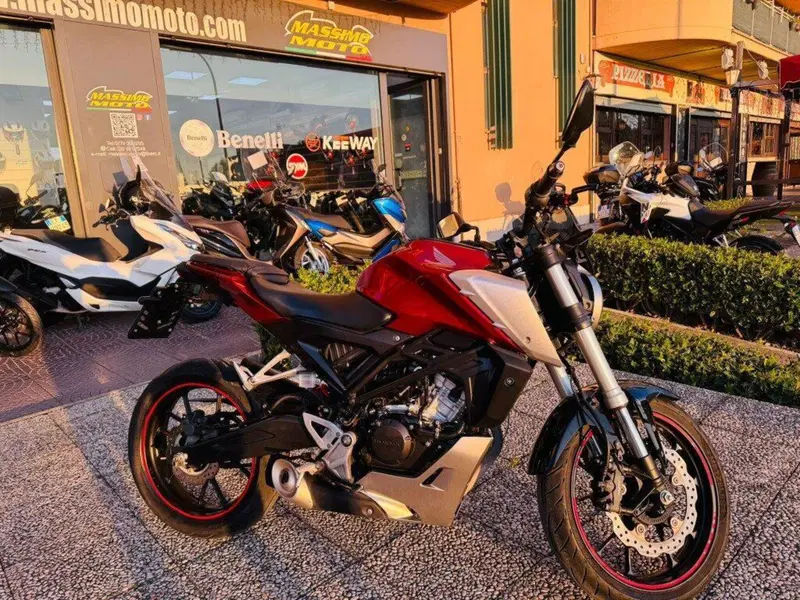 Vendo Honda CB 125 R (2018 - 20) usata a Guidonia Montecelio (codice ...