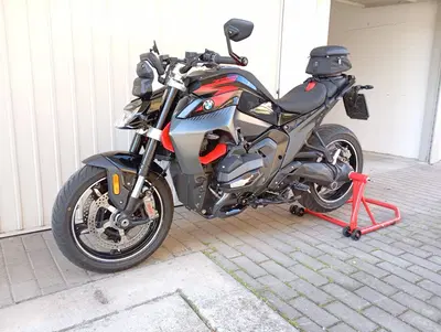 Bmw R 1300 R (2026) usata