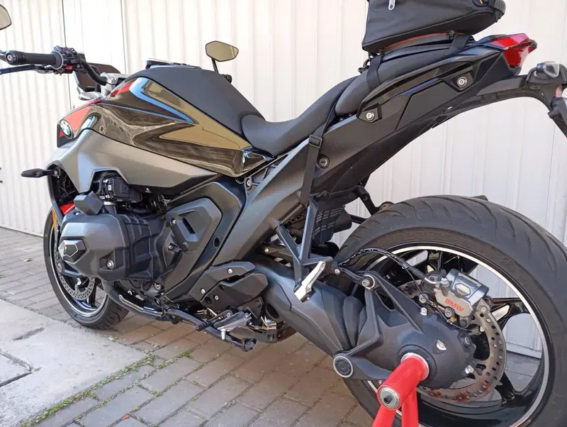 Bmw R 1300 R (2026) (4)