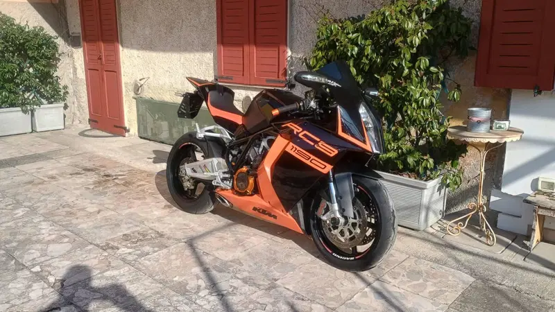 KTM 1190 RC8 (2008 - 09) (2)