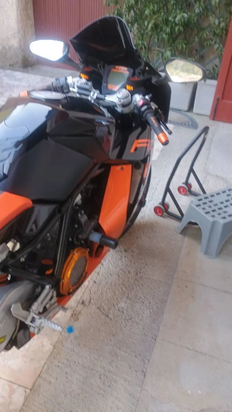 KTM 1190 RC8 (2008 - 09) (3)