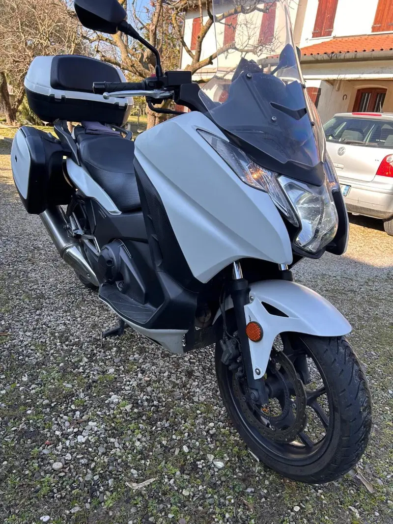 Honda Integra 750 DCT ABS (2014 - 15) (2)