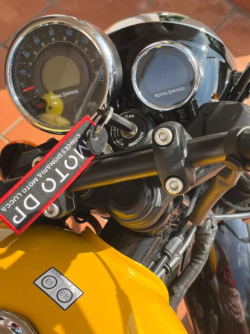 Royal Enfield Meteor 350 (2021 - 26) (4)