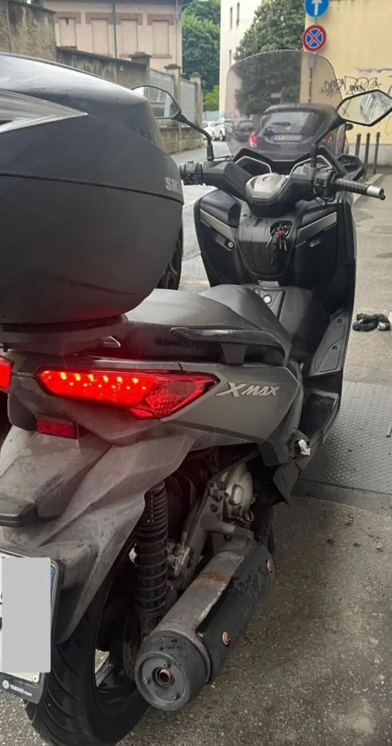 Yamaha X-Max 250 (2014 - 16) (3)