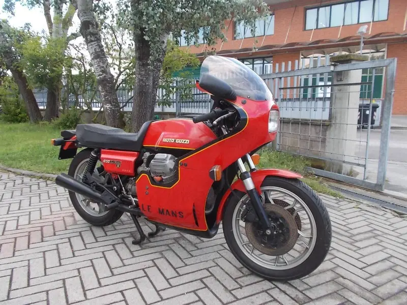 Moto Guzzi Le Mans 850 II (1976 - 81) (2)