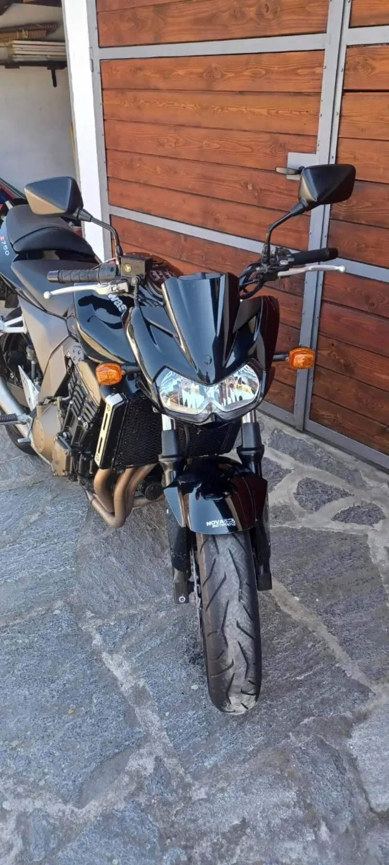 Kawasaki Z 750 (2003 - 06) (7)