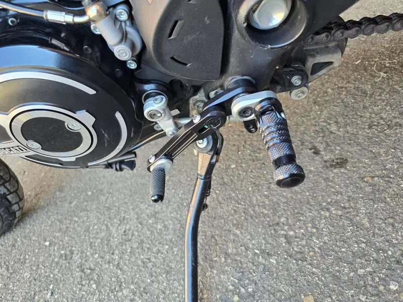 Ducati Scrambler 800 Full Throttle (2023 - 24) (9)