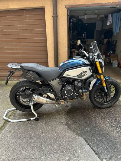 CFMOTO 700CL-X Heritage (2021 - 26) usata
