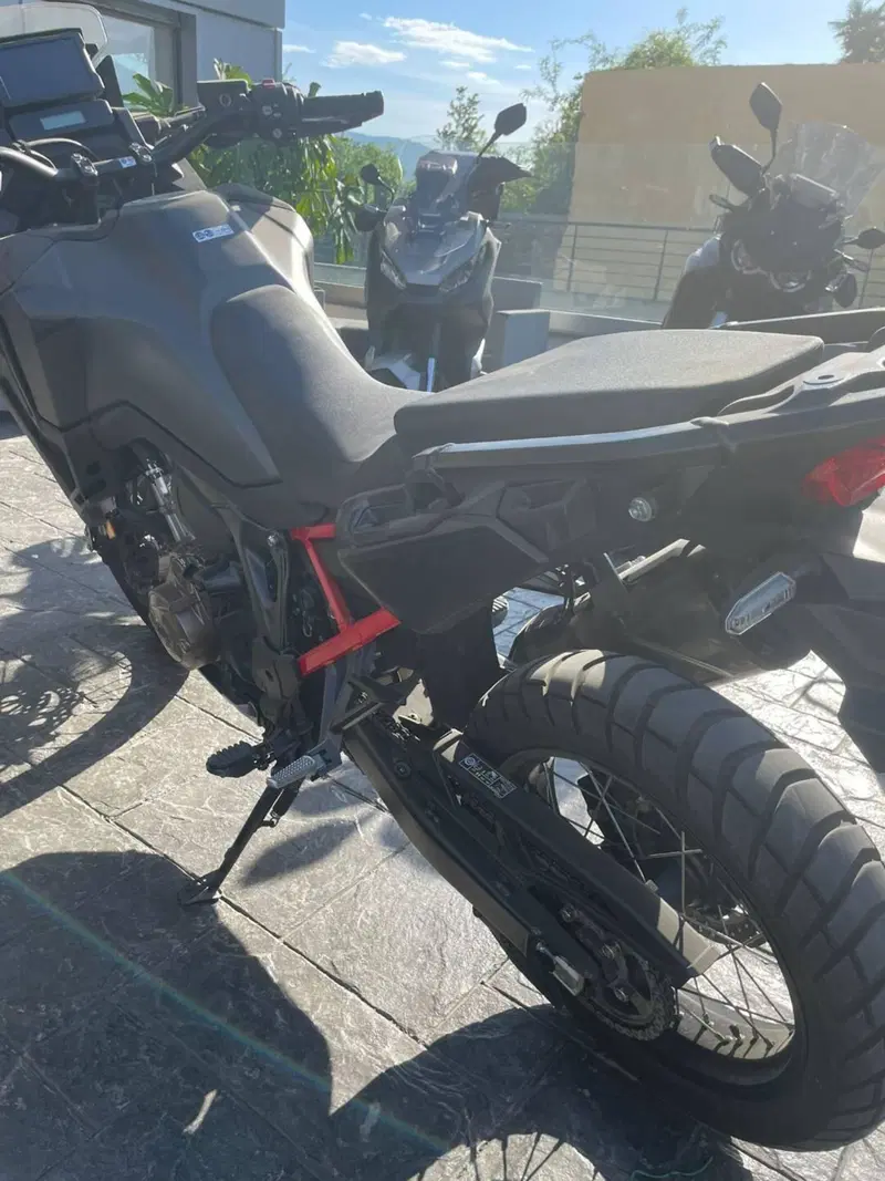 Honda Africa Twin CRF 1100L (2022 - 23) (3)