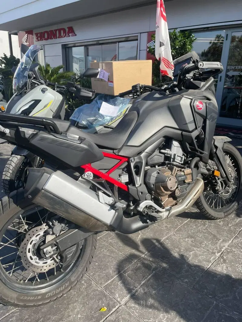 Honda Africa Twin CRF 1100L (2022 - 23) (6)