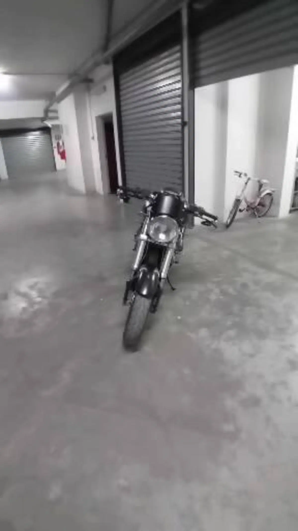 Ducati Monster 620 I.E. Dark (2002) (5)