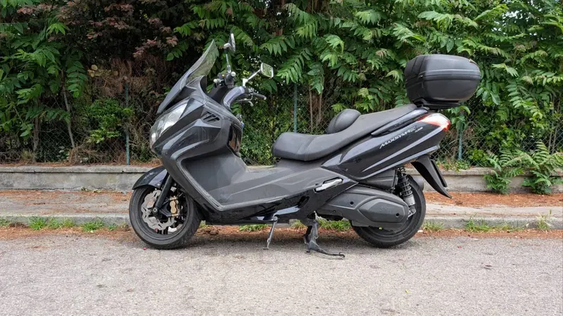 Sym Maxsym 400 i ABS (2011 - 17) (2)