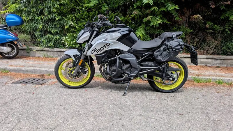 CFMOTO 650NK (2021 - 24) (4)