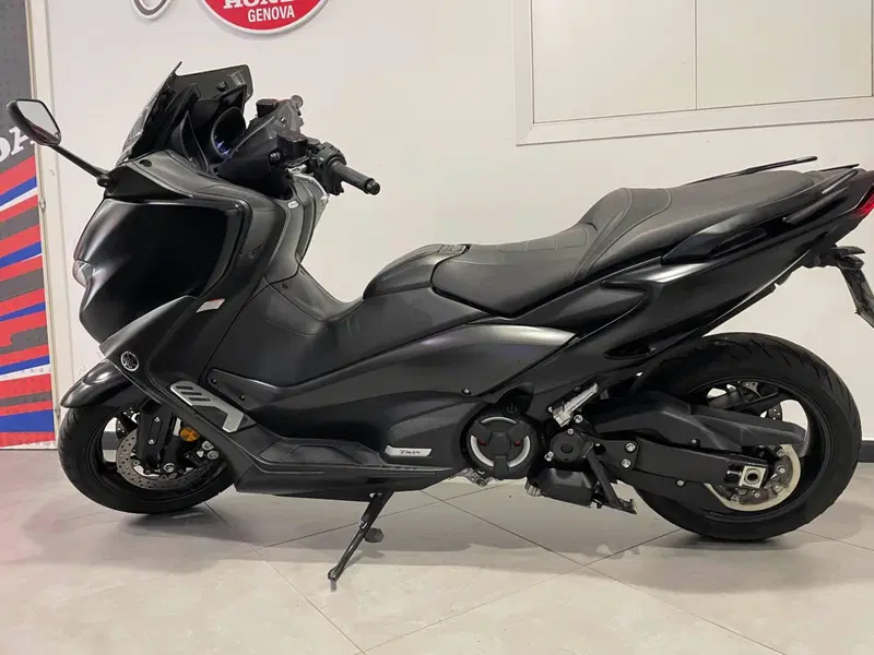 Yamaha T-Max 560 (2022 - 24)