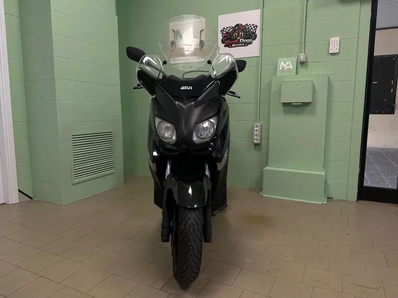 Yamaha X-Max 250 (2010 - 13) (3)