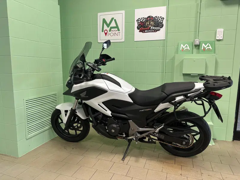 Honda NC 750 X ABS (2014 - 15) (2)